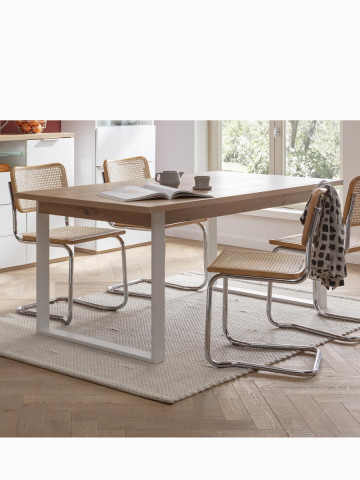 Tavolo allungabile in legno e gambe metallo bianco cm 180/240x91 CAPTUR Rovere artisan