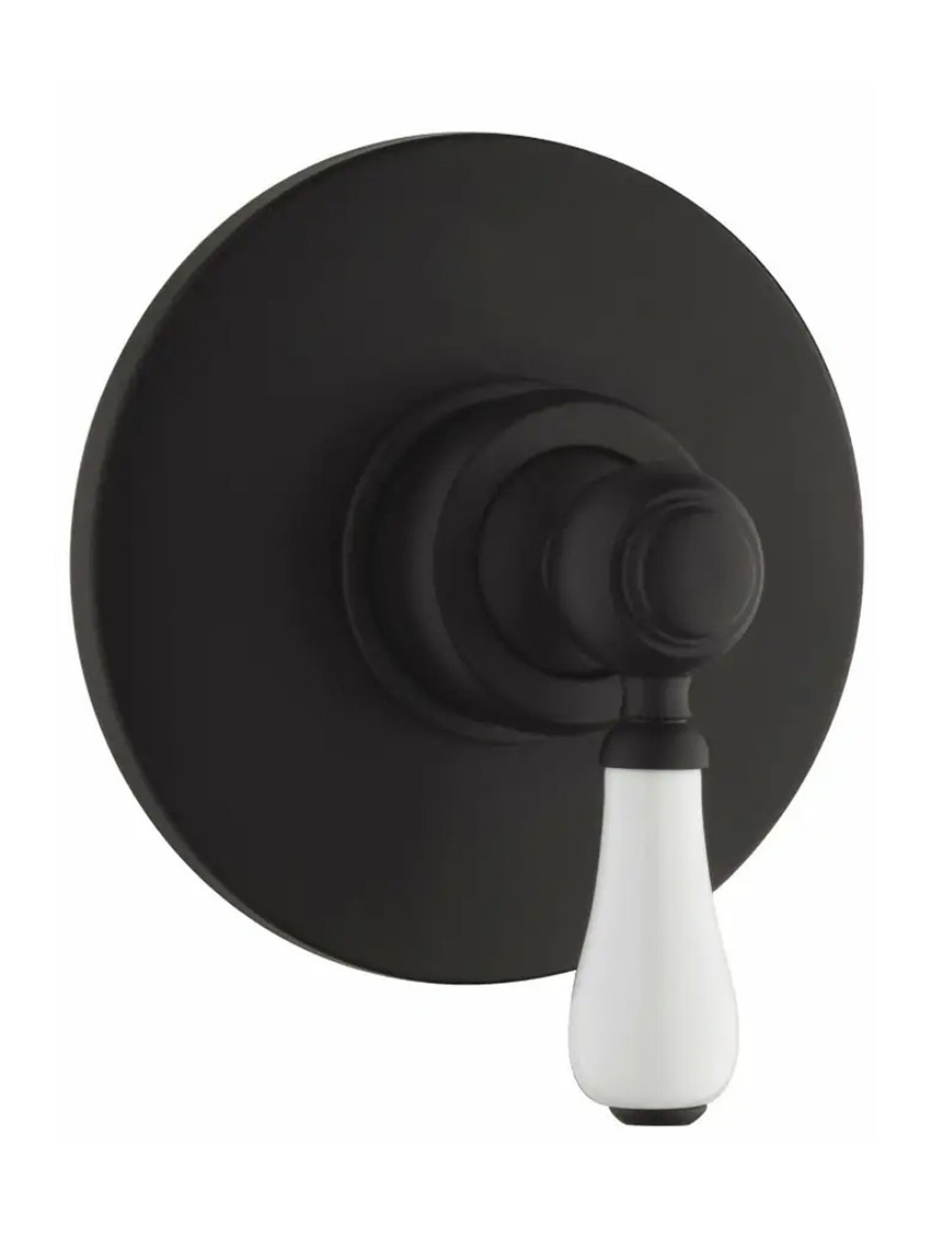 incasso-doccia-como-ottone-nero-opaco