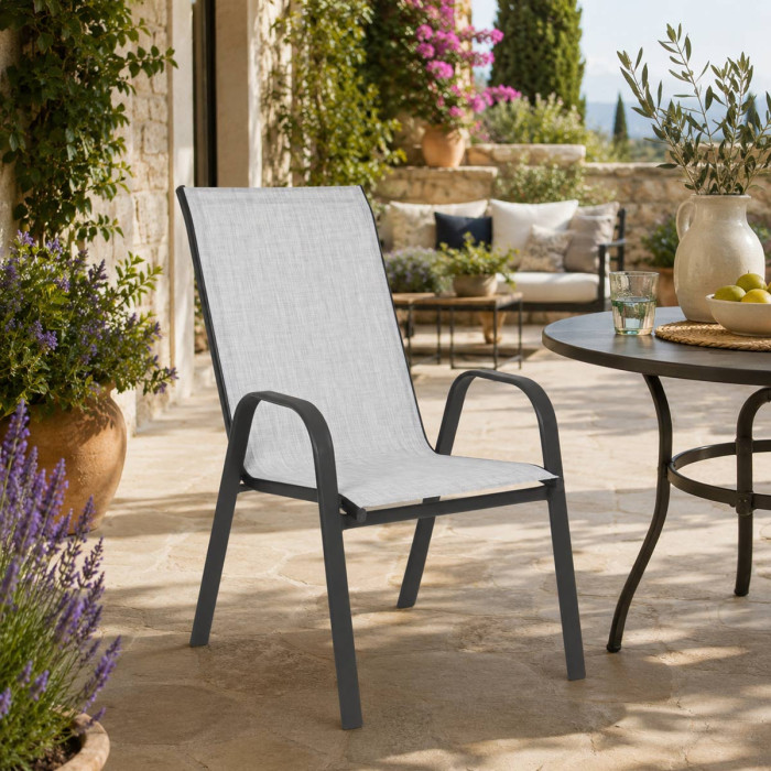sedia per esterno con braccioli struttura in acciaio antracite Ramirez Martinez Grigio Chiaro