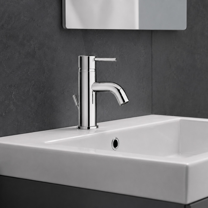 ESSENZA-miscelatore-monocomando-lavabo-in-ottone-cromo-lucido-Made-in-Italy