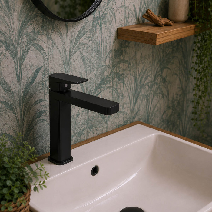 Miscelatore Lavabo con piletta di scarico click clack modello Plan nero
