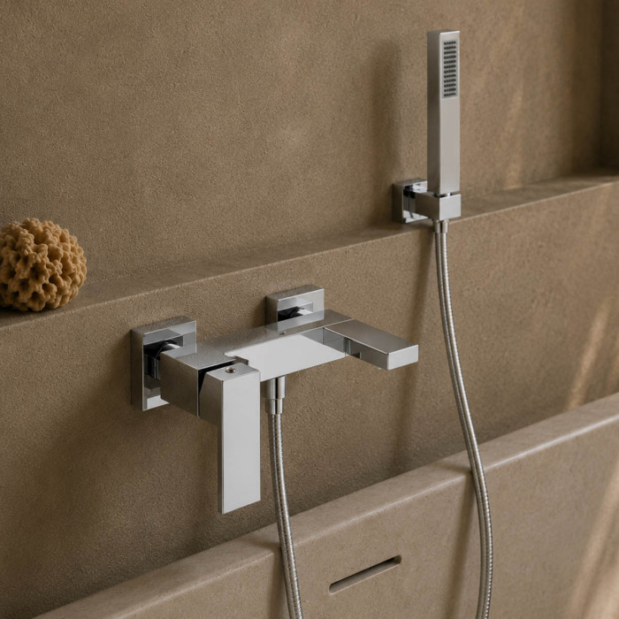 Miscelatore esterno vasca con shower set mod. Quablo