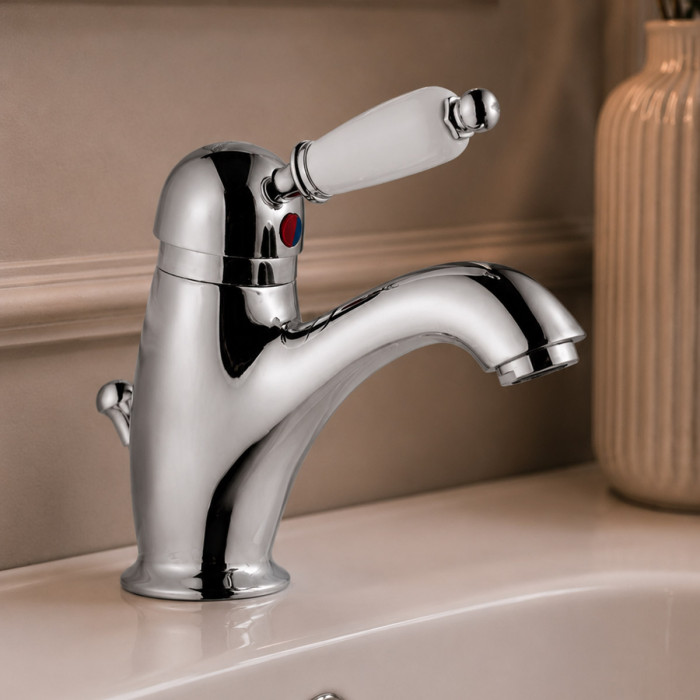 Miscelatore lavabo monocomando marca Oioli Mod. Retrò