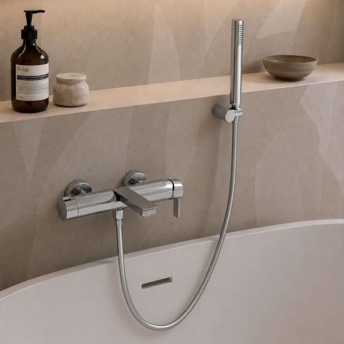 Miscelatore esterno vasca con shower set mod. Brezza