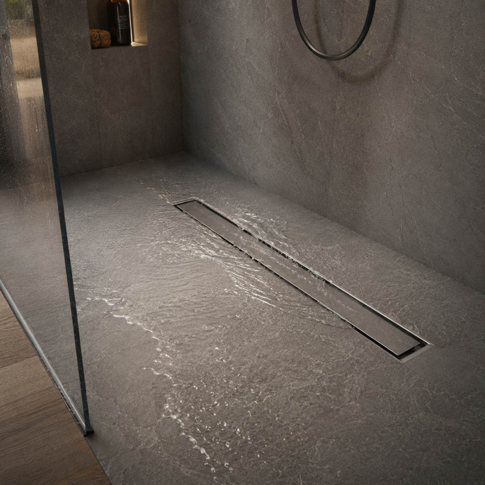 Canalina di scarico doccia inox vista dall'alto