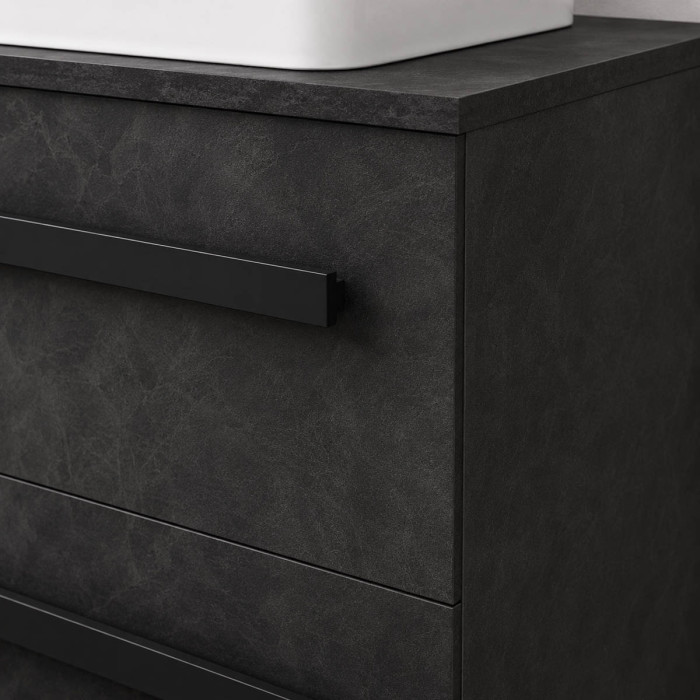 Dettaglio mobile bagno Lirioa finitura effetto cemento scuro