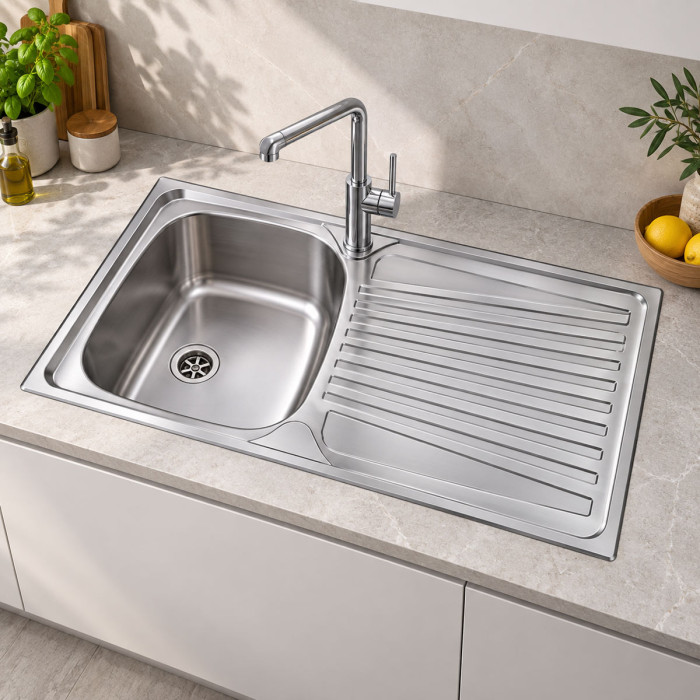Lavello MONDIAL vasca sinistra ambientato in cucina moderna