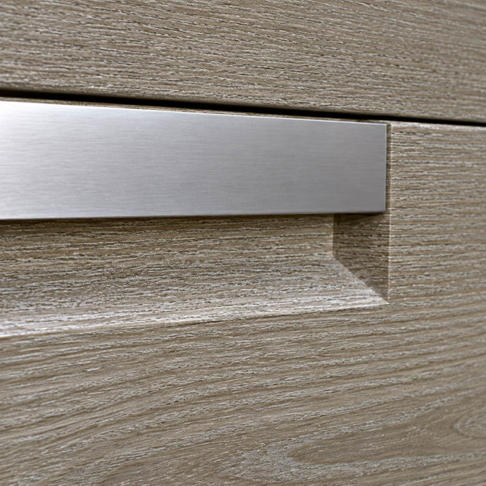 Dettaglio della finitura effetto legno quercia chiara